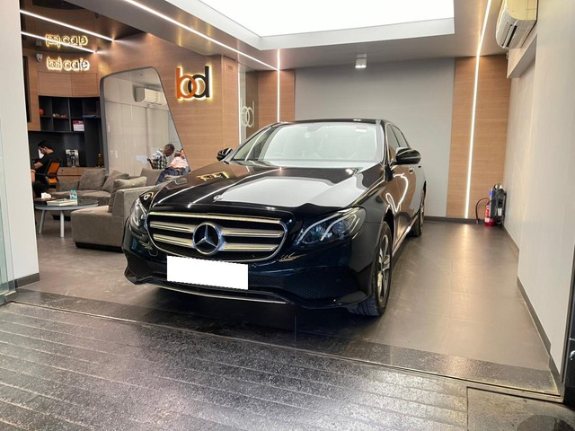 Second-hand 2018 Mercedes-Benz E-Class Exclusive E 220 d BSIV for sale in Mumbai-3