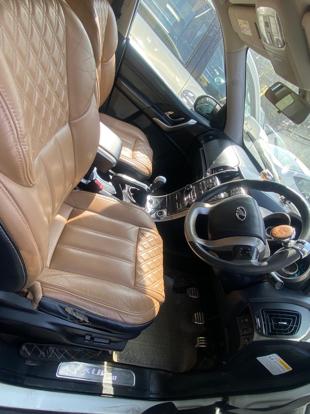 Second-hand 2019 Mahindra XUV500 W11 BSIV for sale in Jabalpur-4