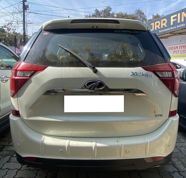 Second-hand 2019 Mahindra XUV500 W11 BSIV for sale in Jabalpur-2