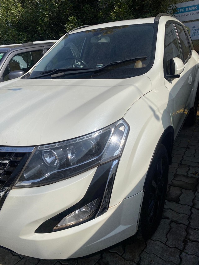 Second-hand 2019 Mahindra XUV500 W11 BSIV for sale in Jabalpur-3