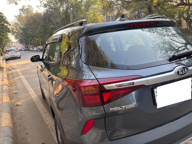Second-hand 2019 Kia Seltos HTK Plus G for sale in New Delhi-5