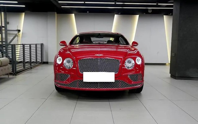 Second-hand 2015 Bentley Continental GT for sale in New Delhi-3