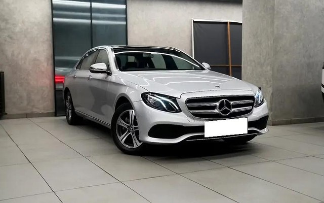 Mercedes-Benz E-Class Exclusive E 200 Second-hand 2021 Mercedes-Benz E-Class Exclusive E 200 for sale in New Delhi-0