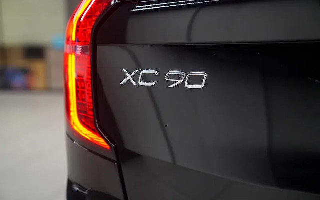 Second-hand 2025 Volvo XC90 B5 AWD Mild hybrid Ultra for sale in New Delhi-4