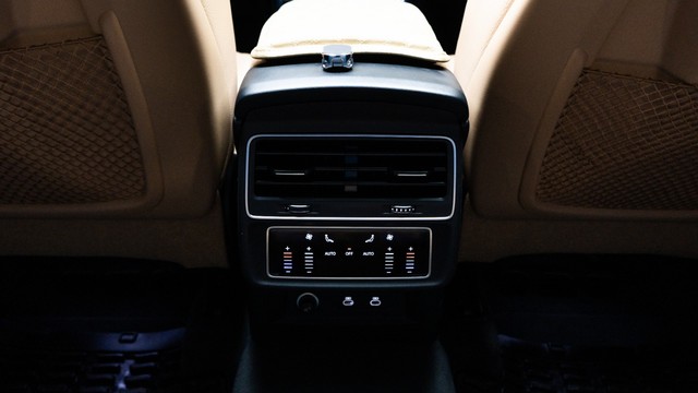 Second-hand 2022 Audi Q7 Technology BSVI for sale in New Delhi-17