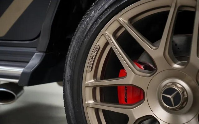 Second-hand 2024 Mercedes-Benz G-Class AMG G 63 for sale in New Delhi-3