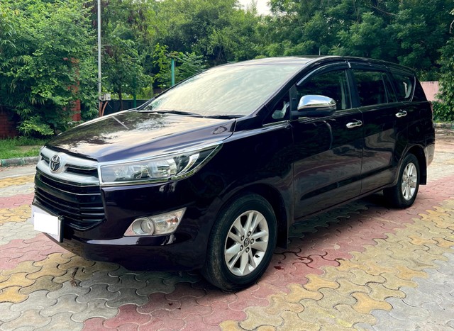 Second-hand 2019 Toyota Innova Crysta 2.8 GX AT BSIV for sale in New Delhi-3