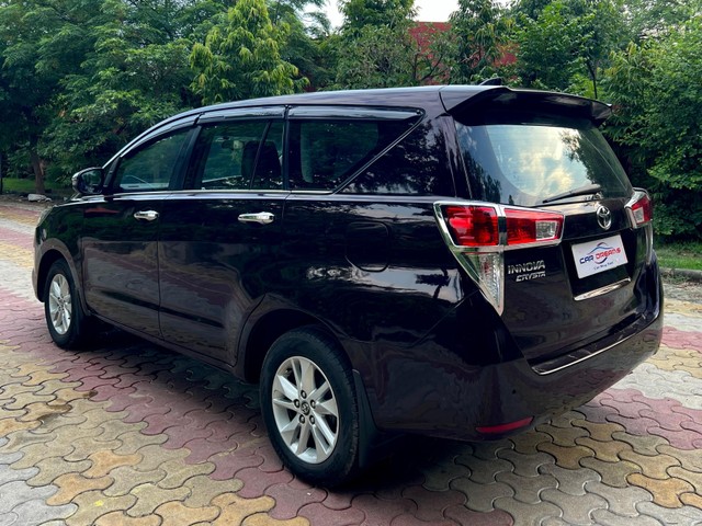 Second-hand 2019 Toyota Innova Crysta 2.8 GX AT BSIV for sale in New Delhi-2
