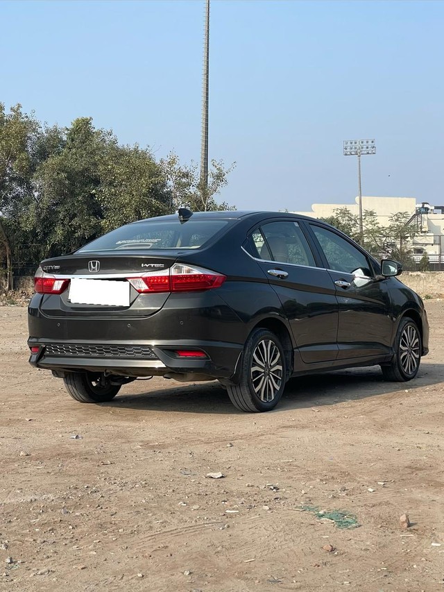 Second-hand 2019 Honda City i-VTEC CVT VX for sale in New Delhi-9
