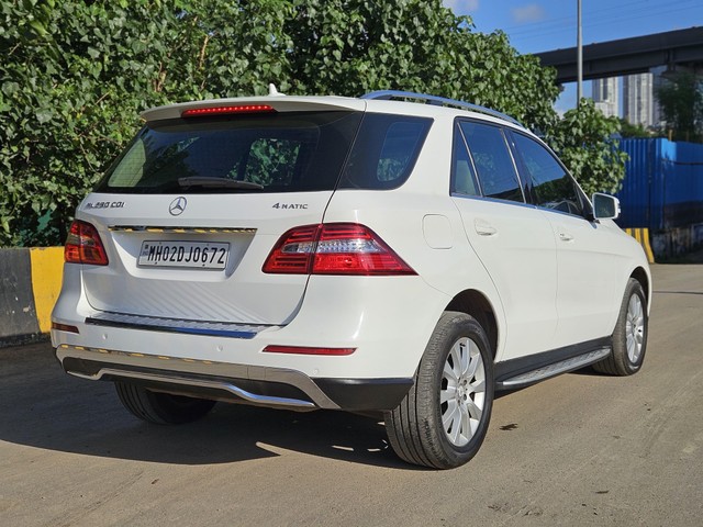 Second-hand 2014 Mercedes-Benz M-Class ML 250 CDI for sale in Mumbai-10