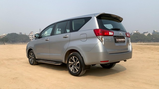 Second-hand 2022 Toyota Innova Crysta 2.4 GX 7 STR AT for sale in New Delhi-27