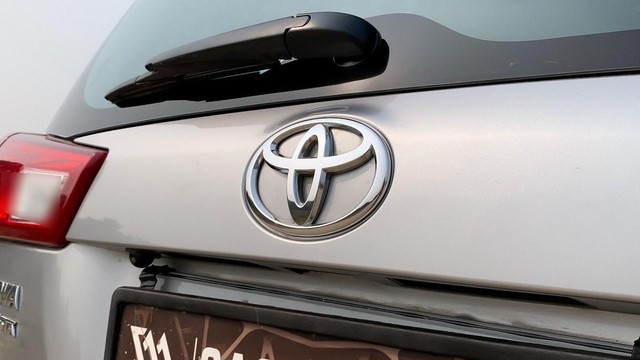 Second-hand 2022 Toyota Innova Crysta 2.4 GX 7 STR AT for sale in New Delhi-25