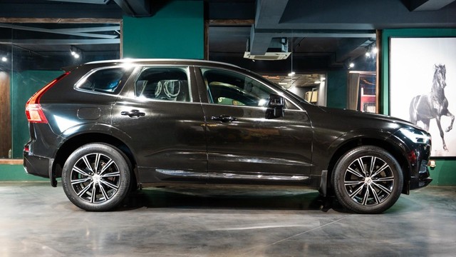 Second-hand 2019 Volvo XC60 Inscription D5 BSIV for sale in New Delhi-1