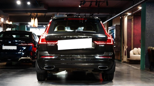 Second-hand 2019 Volvo XC60 Inscription D5 BSIV for sale in New Delhi-16