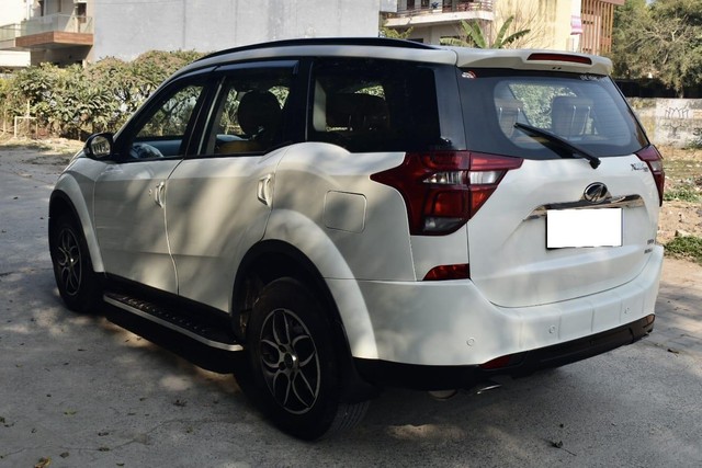 Second-hand 2019 Mahindra XUV500 W7 BSIV for sale in Gurgaon-6