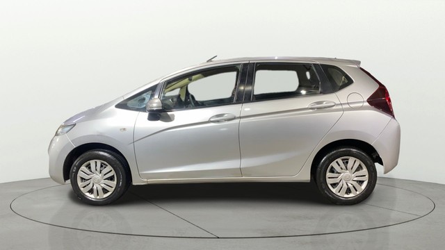 Second-hand 2017 Honda Jazz 1.2 S i VTEC for sale in Kolkata-16