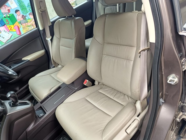 Second-hand 2016 Honda CR-V 2.0L 2WD AT for sale in New Delhi-11