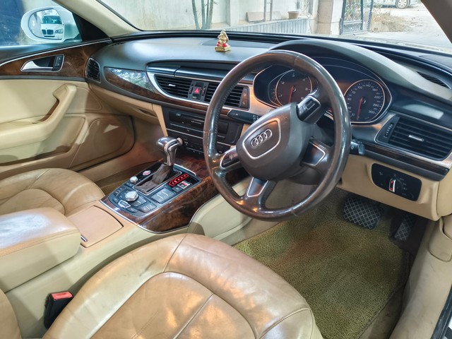 Second-hand 2015 Audi A6 2.0 TDI Premium Plus for sale in Hyderabad-4