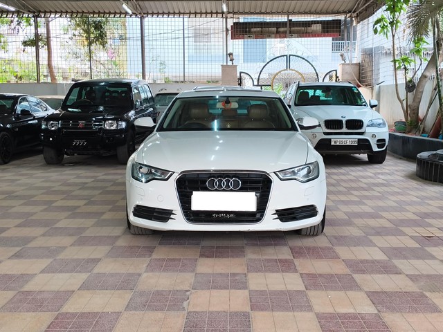 Second-hand 2015 Audi A6 2.0 TDI Premium Plus for sale in Hyderabad-3