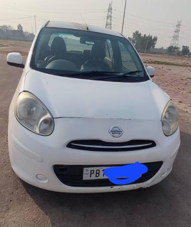 Second-hand 2012 Nissan Micra Diesel XV for sale in Tarn Taran-2