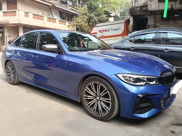 Second-hand 2021 BMW 3 Series 330i M Sport for sale in Mumbai-3