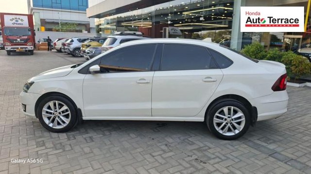Second-hand 2018 Skoda Rapid 1.6 MPI Style BSIV for sale in Chennai-6