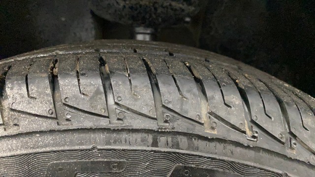 Second-hand 2013 Renault Duster 85PS Diesel RxL for sale in Lucknow-30