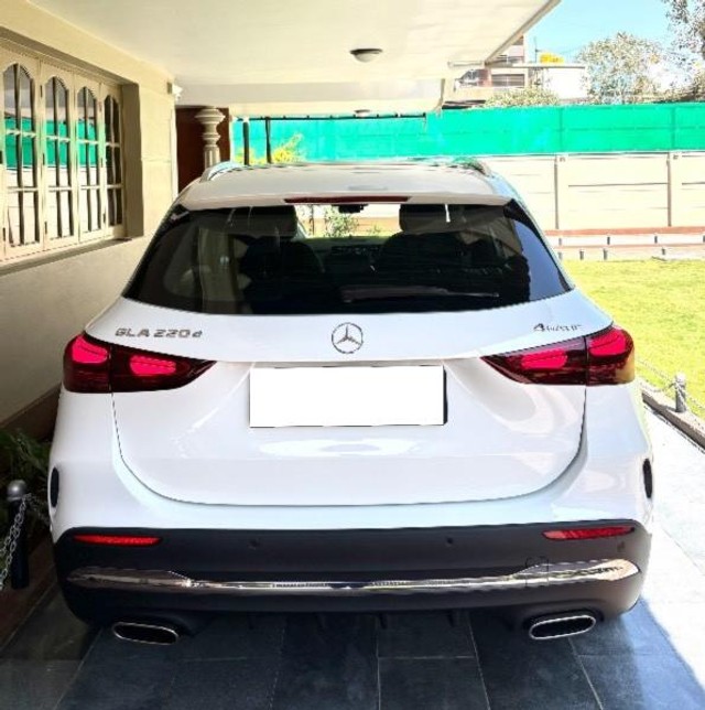 Mercedes-Benz GLA 220d 4MATIC AMG Line Second-hand 2025 Mercedes-Benz GLA 220d 4MATIC AMG Line for sale in Bangalore-3
