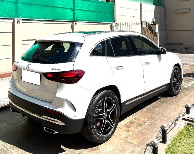 Mercedes-Benz GLA 220d 4MATIC AMG Line Second-hand 2025 Mercedes-Benz GLA 220d 4MATIC AMG Line for sale in Bangalore-2