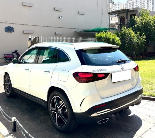 Mercedes-Benz GLA 220d 4MATIC AMG Line Second-hand 2025 Mercedes-Benz GLA 220d 4MATIC AMG Line for sale in Bangalore-11