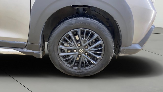 Second-hand 2021 Maruti XL6 Zeta for sale in Ahmedabad-24