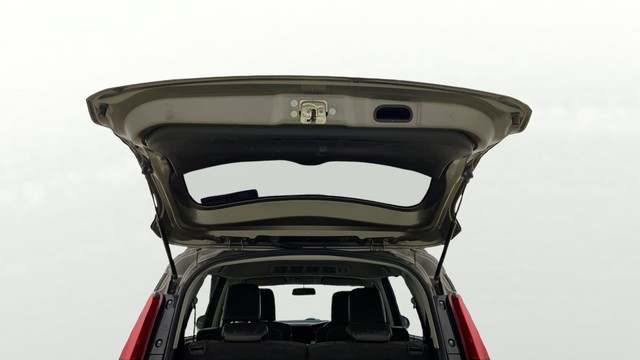 Second-hand 2021 Maruti XL6 Zeta for sale in Ahmedabad-20