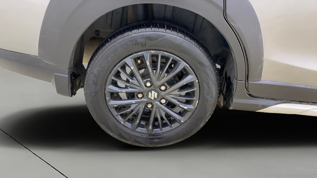 Second-hand 2021 Maruti XL6 Zeta for sale in Ahmedabad-25