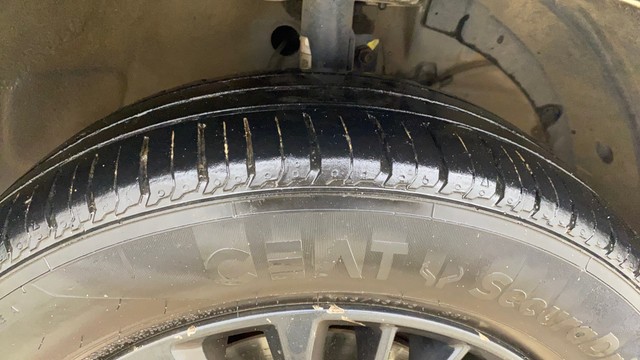 Second-hand 2021 Maruti XL6 Zeta for sale in Ahmedabad-29