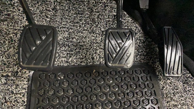 Second-hand 2021 Maruti XL6 Zeta for sale in Ahmedabad-14