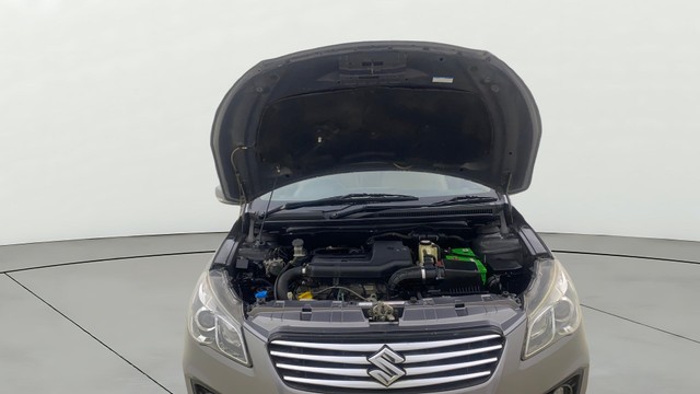 Second-hand 2017 Maruti Ciaz 1.3 Zeta for sale in Ahmedabad-9