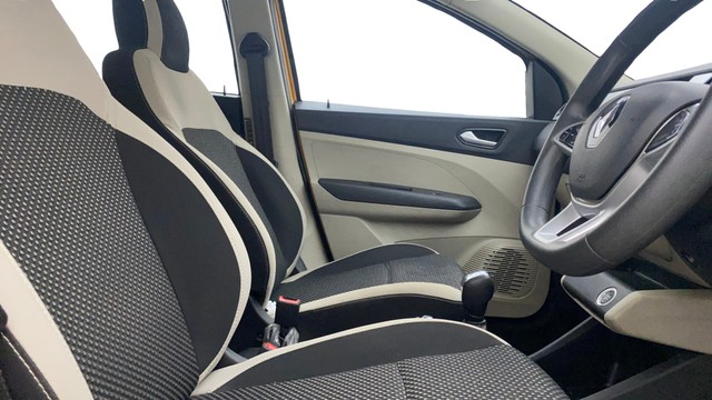 Second-hand 2023 Renault Triber RXZ EASY-R AMT BSVI for sale in Bangalore-15