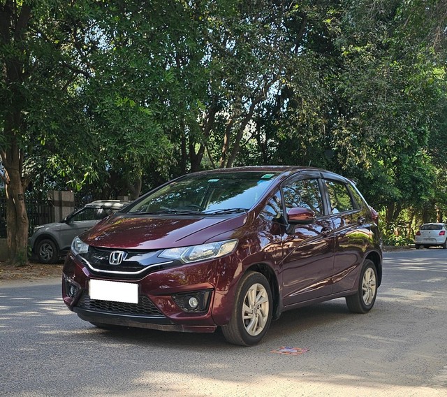 Second-hand 2016 Honda Jazz 1.2 V i VTEC for sale in Gurgaon-4