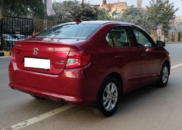 Second-hand 2018 Honda Amaze VX i-VTEC for sale in Gurgaon-6