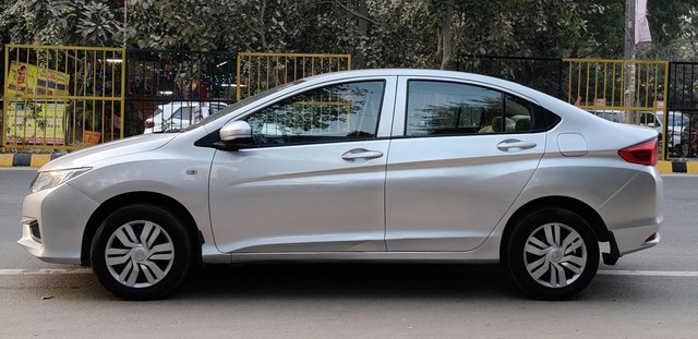 Second-hand 2016 Honda City i VTEC S for sale in Gurgaon-5