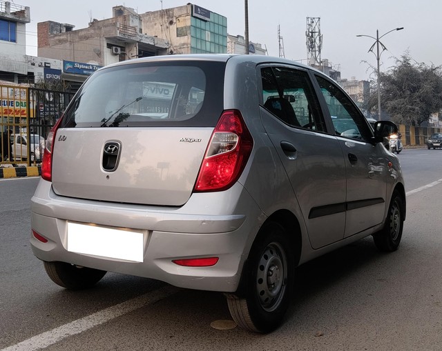 Second-hand 2017 Hyundai i10 Magna 1.1L for sale in Gurgaon-5