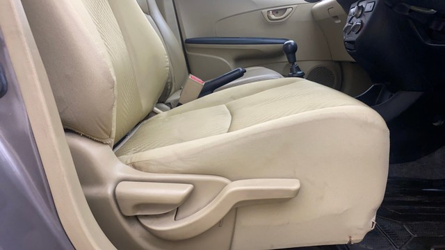 Second-hand 2015 Honda Amaze SX i-VTEC for sale in Hyderabad-18