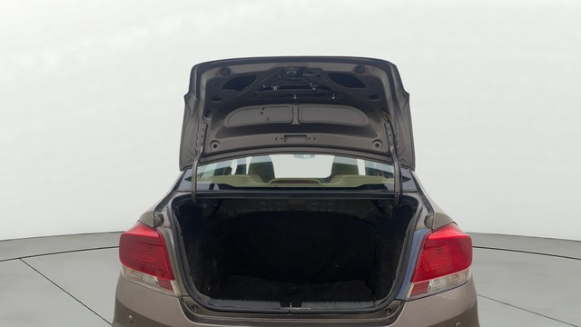 Second-hand 2015 Honda Amaze SX i-VTEC for sale in Hyderabad-20