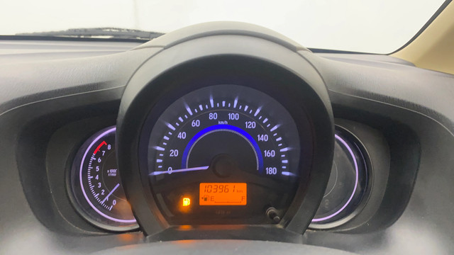 Second-hand 2015 Honda Amaze SX i-VTEC for sale in Hyderabad-11