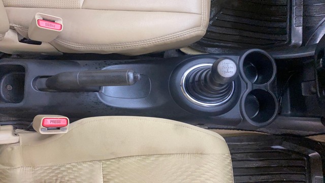 Second-hand 2015 Honda Amaze SX i-VTEC for sale in Hyderabad-13