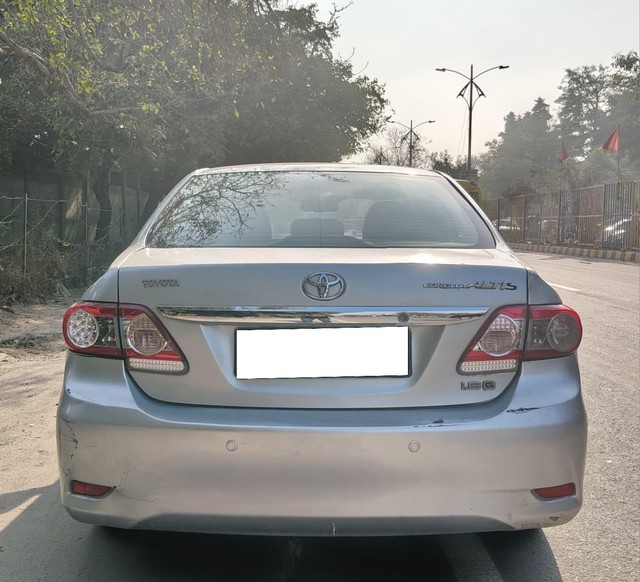 Second-hand 2011 Toyota Corolla Altis G for sale in Gurgaon-2