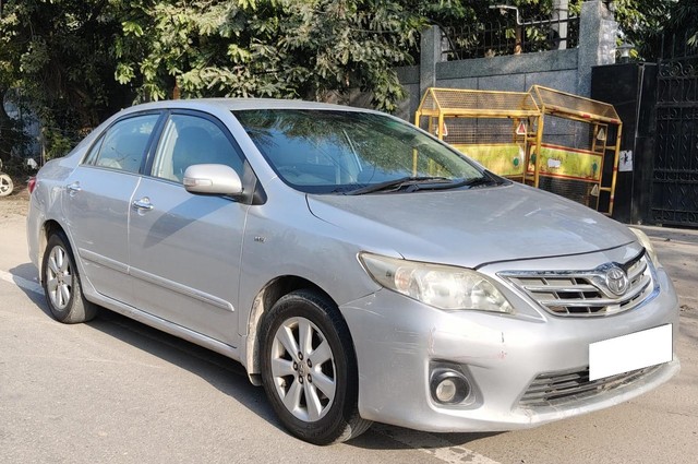 Second-hand 2011 Toyota Corolla Altis G for sale in Gurgaon-7
