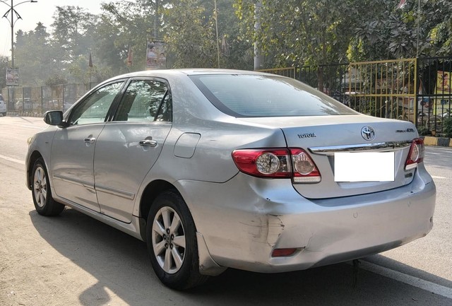 Second-hand 2011 Toyota Corolla Altis G for sale in Gurgaon-8