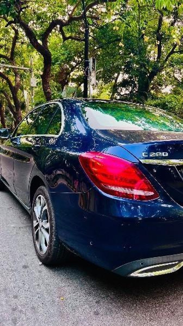 Second-hand 2017 Mercedes-Benz C-Class C 200 Avantgarde Edition C for sale in New Delhi-7
