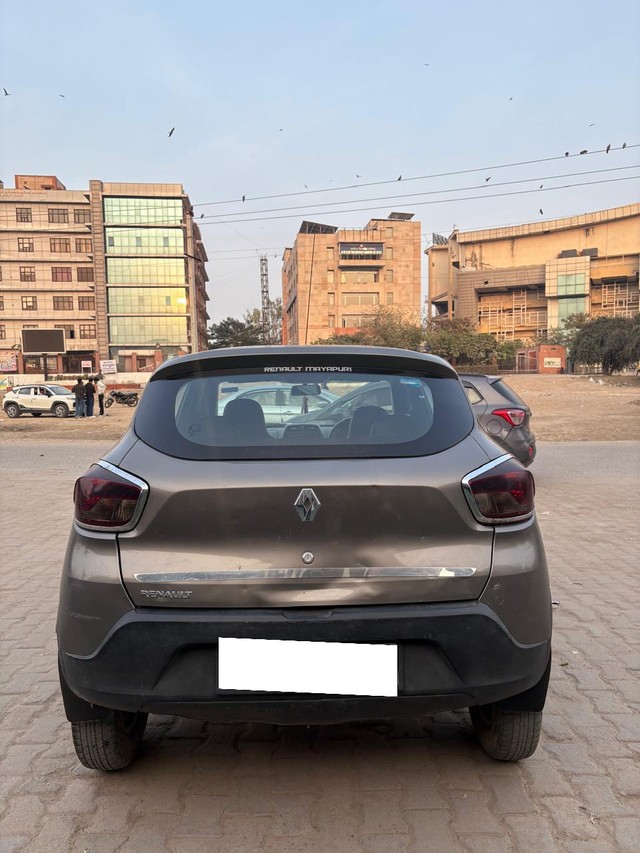 Second-hand 2016 Renault KWID RXT for sale in New Delhi-2